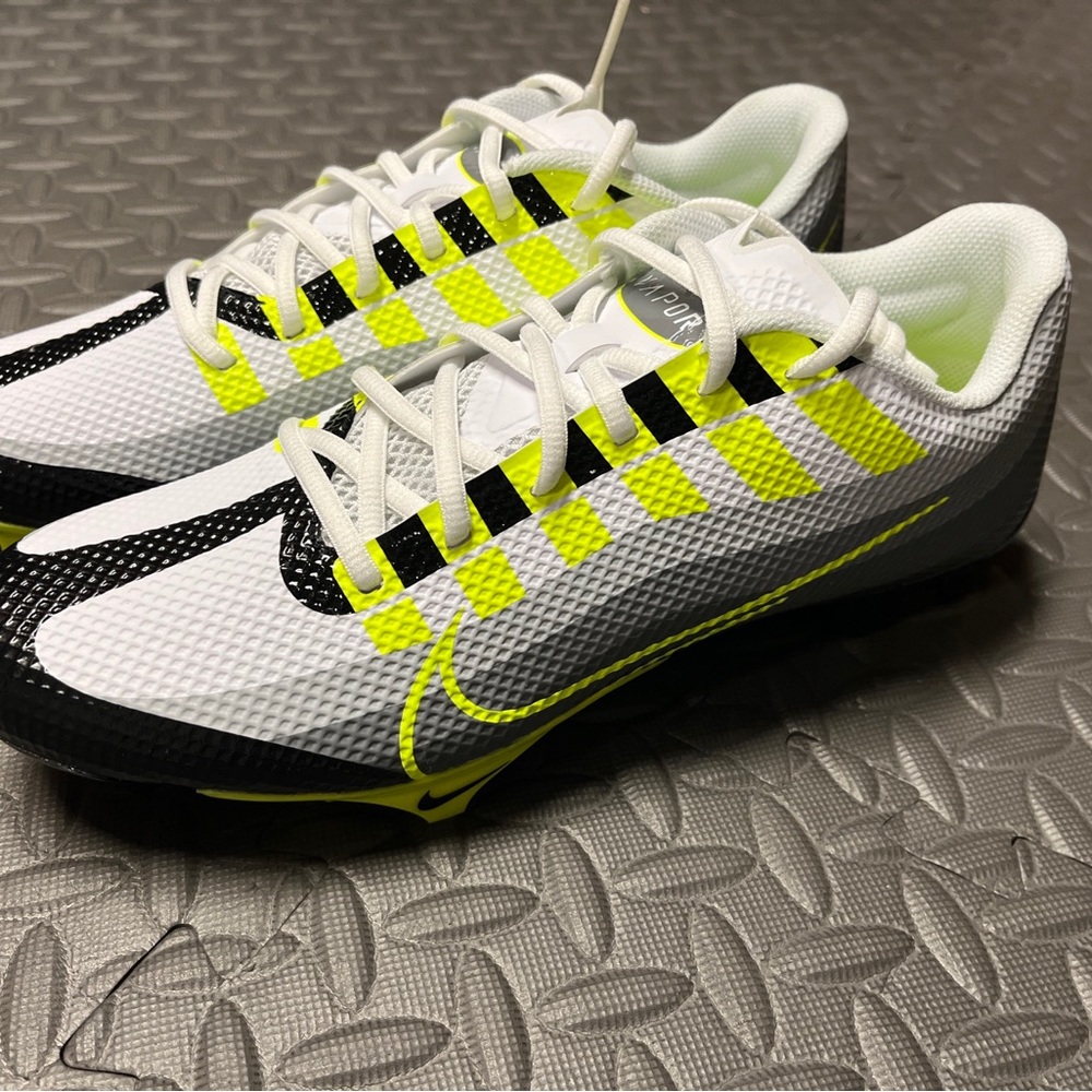 Nike Vapor Edge Speed 360 Volt/White/Grey Football Cleats DQ5110-071 - Picture 11 of 14